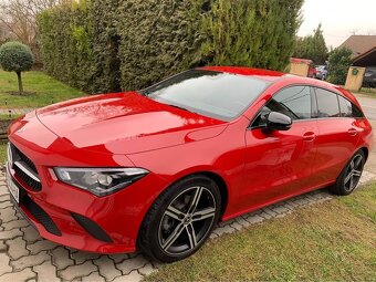 Mercedes CLA 180 Shooting Brake combi