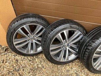 SEAT ALHAMBRA TOULON 225/45 R18