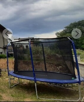 Trampolina