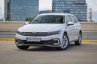 Volkswagen Passat Variant 1.4 TSI PHEV GTE , záruka 08/2026