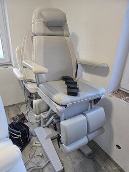 Elektrické Pedikérské křeslo Ruck šedé 2motory