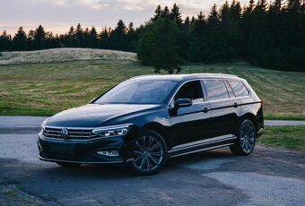 ✳️ Volkswagen Passat Variant 2.0 TDI EVO R-line DSG - 1
