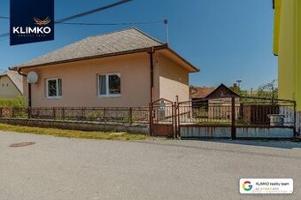 Rodinný dom s veľkým pozemkom, dielňou a studňou – Fulianka