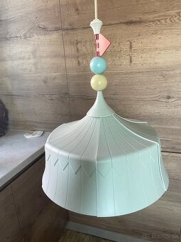 detska lampa na strop