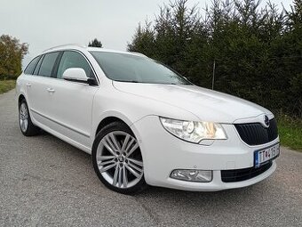 Škoda Superb 2,0tdi DSG Elegance , Panoráma