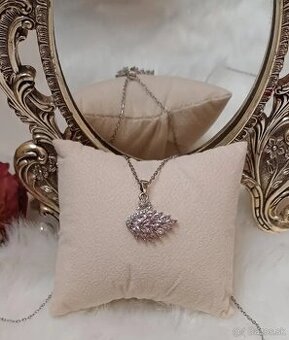 Swarovski prívesok
