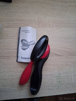 Otvarač na konzervy tupperware