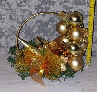 Vianočná dekorácia zlatá