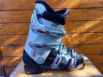 Predam lyziarky HEAD