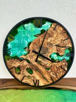 Machove hodiny s epoxidom , Drevene hodiny s machom - 1