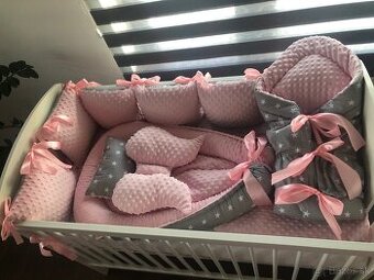 Ručne šitý SET do postieľky