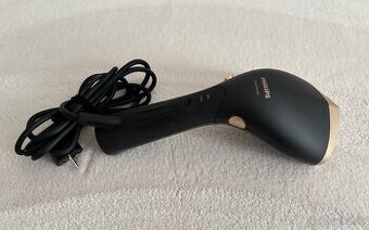 Philips 7000 Series – ručný naparovač odevov