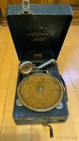Predám Starozitnosti gramafon Colombia grafonola zo zbierkou