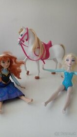Frozen 2 bábiky a koník