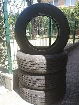 Predám letné pneu 215/60R17