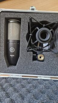 Štúdiový mikrofón AKG P220