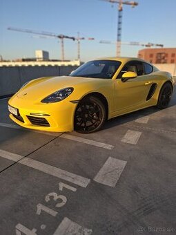 Porsche Cayman 718 PDK / R20 / BOSE / 2021