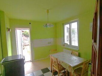 NA PREDAJ 1-IZB. RD V KOŠECI S POZEMKOM 349M2