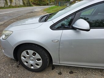 Opel astra J