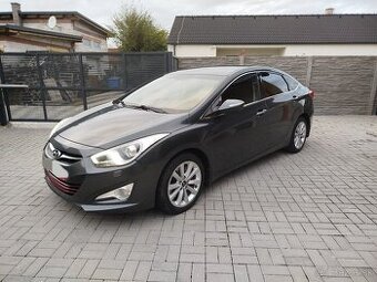 Hyundai i40, 1.7 CRDi, sedan, 2012