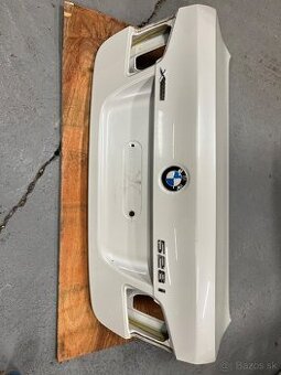 DVERE KUFOR BMWF10 528i