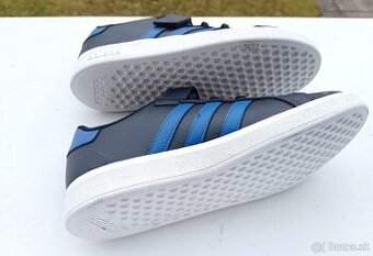 ADIDAS TENISKY NOVÉ 37,5