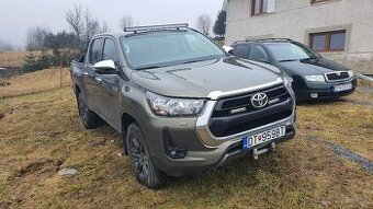 nákladné vozidlo špeciálne TATRA T 815 2P13 28 210/-/-