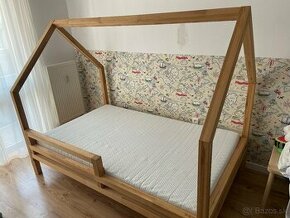 Domčeková posteľ