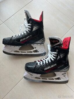 Korčule Bauer Vapor X4