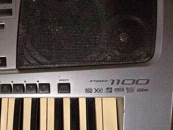 Predám kláves Yamaha PSR-1100 s puzdrom
