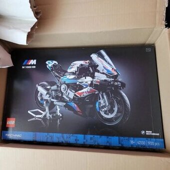 Lego 42130 motorka BMW 1000