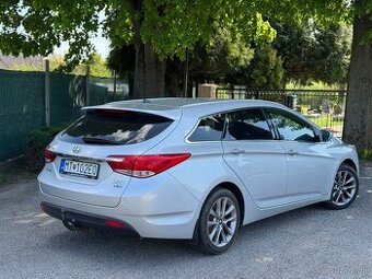 Hyundai i40 CW 1.6 CRDI 100kw 2014