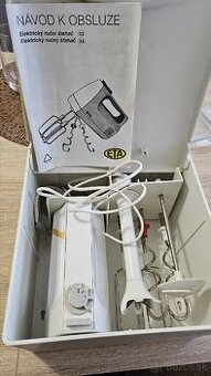 Retro mixér - Elektrický ručný Šľahač ETA 1042