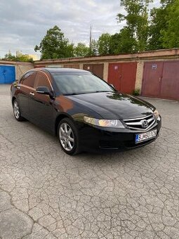 Honda Accord 2.0