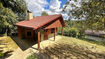 Murovaná chatka vo Vinici s vlastným pozemkom