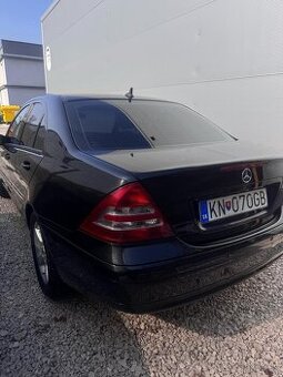 Mercedes Benz c w203 220cdi