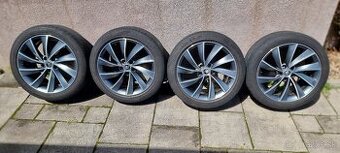 na skada superb 3 Pegasus L&K R18 235 45 18