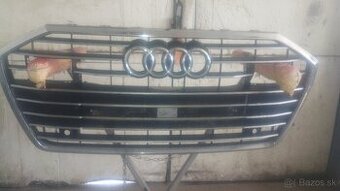 Audi A6 C8 predna maska