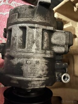 AUDI A4 B8 2,0Tdi Avant klimakompresor. - 1
