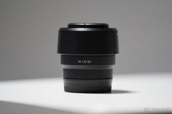 Objektív 50mm 1.8