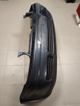 Predám nahradné diely na VW Golf4