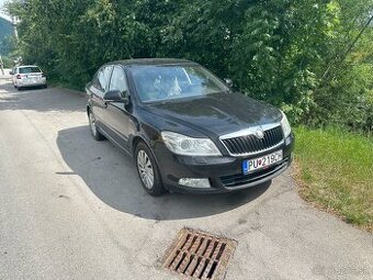 Škoda octavia 2 1.8 FL TSI DSG (2010) na opravu / diely