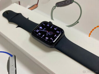 Apple Watch SE 44mm GPS