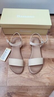 sandále bez opätku