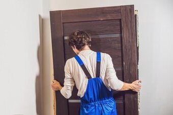 🚪🪜BELGICKO – MONTÉR DVERÍ A SCHODÍSK – 18€ ZMLUVA, 22€ ŽIV