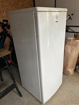 Monoklimaticka chladnicka Amica 120l