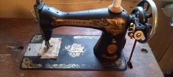 šijací stroj značky Singer