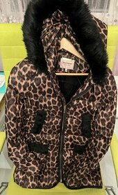Juicy Couture páperová bunda s kapucňou