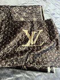 Louis Vuitton prehoz na posteľ