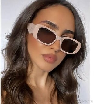 Prada bežove okuliare
